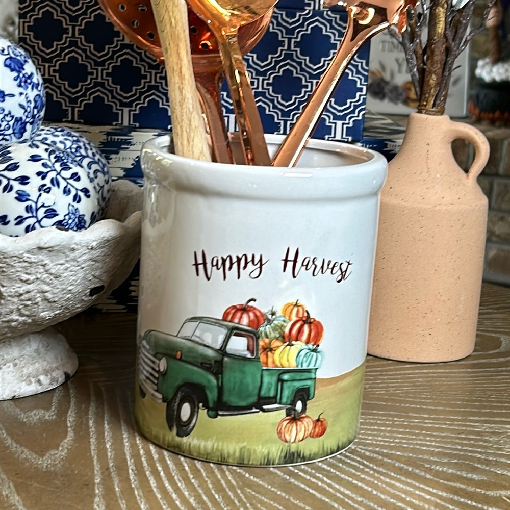 NEW! Fall Harvest Farmhouse Vintage Truck Pumpkin Ceramic Crock Utensil Holder - Picture 3 of 7